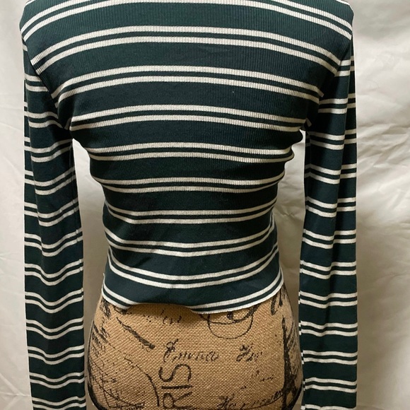 Urban Outfitters Crop striped polo - Picture 2 of 4